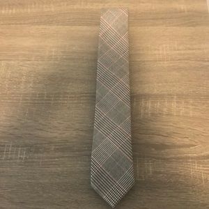 Brand new men’s tie